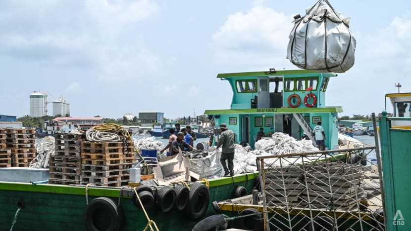 thilafushi-12[1].jpg